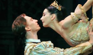 Tamara Rojo and Vadim Muntagirov in Sleeping Beauty.© Dave Morgan. (Click image for larger version)