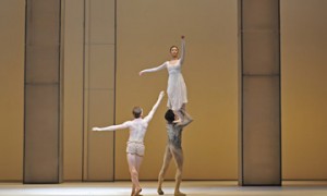 Edward Watson and Yuhui Choe supported by Thiago Soares in Requiem.© Dave Morgan, by kind permission of the Royal Opera House. (Click image for larger version)