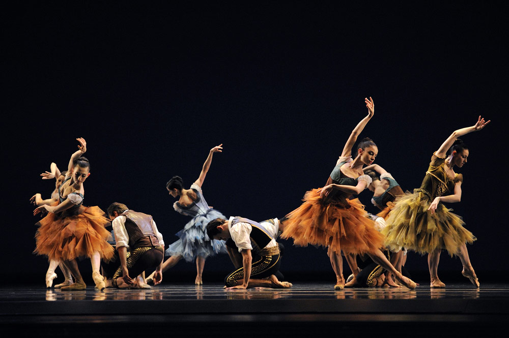 San Francisco Ballet in Ratmansky's <I>From Foreign Lands</I>.<br />© Erik Tomasson. (Click image for larger version)