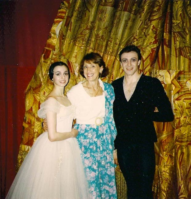 After <I>Giselle</I> with Nina and Alexei Fadeyechev, 1986.<br />© Margaret Willis. (Click image for larger version)