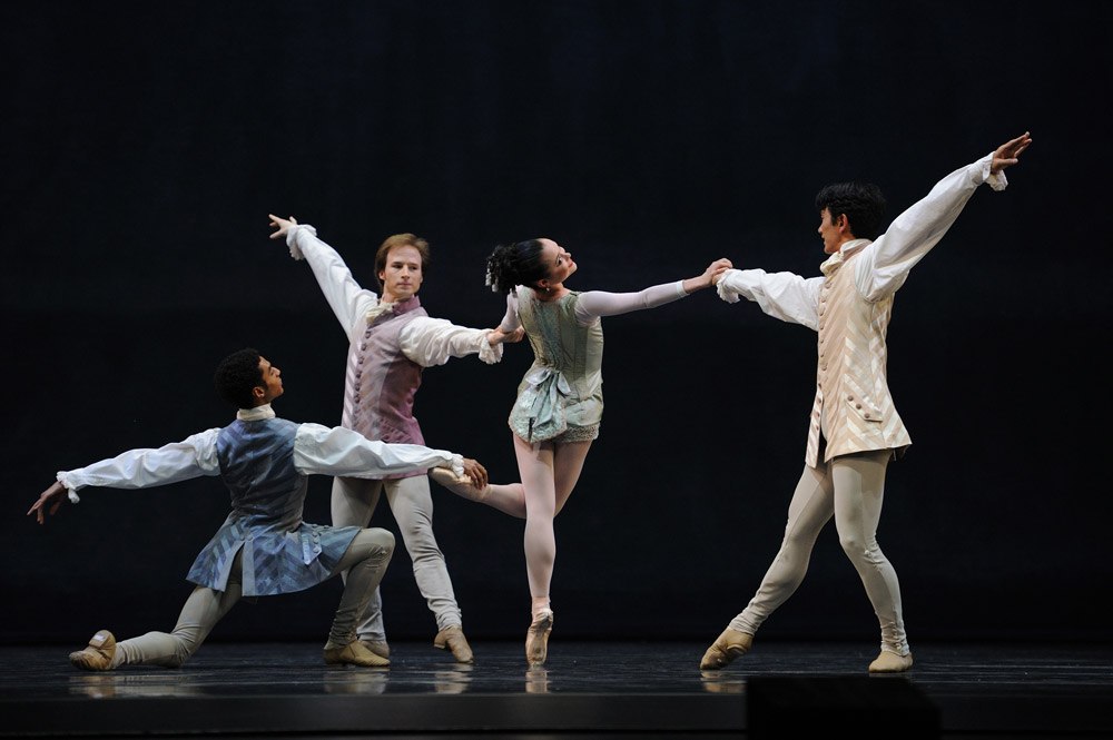San Francisco Ballet in Tomasson's <I>Criss-Cross</I>.<br />© Erik Tomasson. (Click image for larger version)