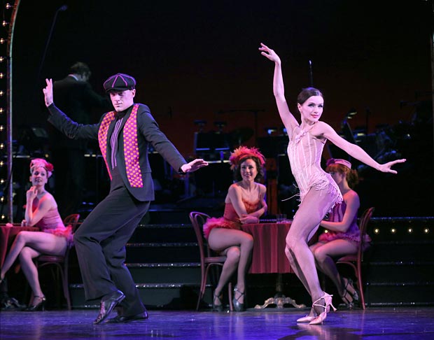 Shonn Wiley and Irina Dvorovenko in "Slaughter on Tenth Avenue", On Your Toes.© Joan Marcus. (Click image for larger version)