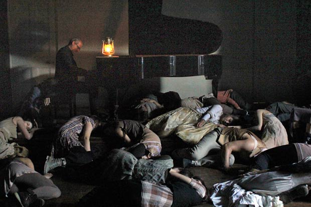 Lorenzo Turchi-Floris at the piano with Bricolage Dance Movement in <I>Story of a Night Pianist</I>.<br />© Michaela Nicchioti. (Click image for larger version)