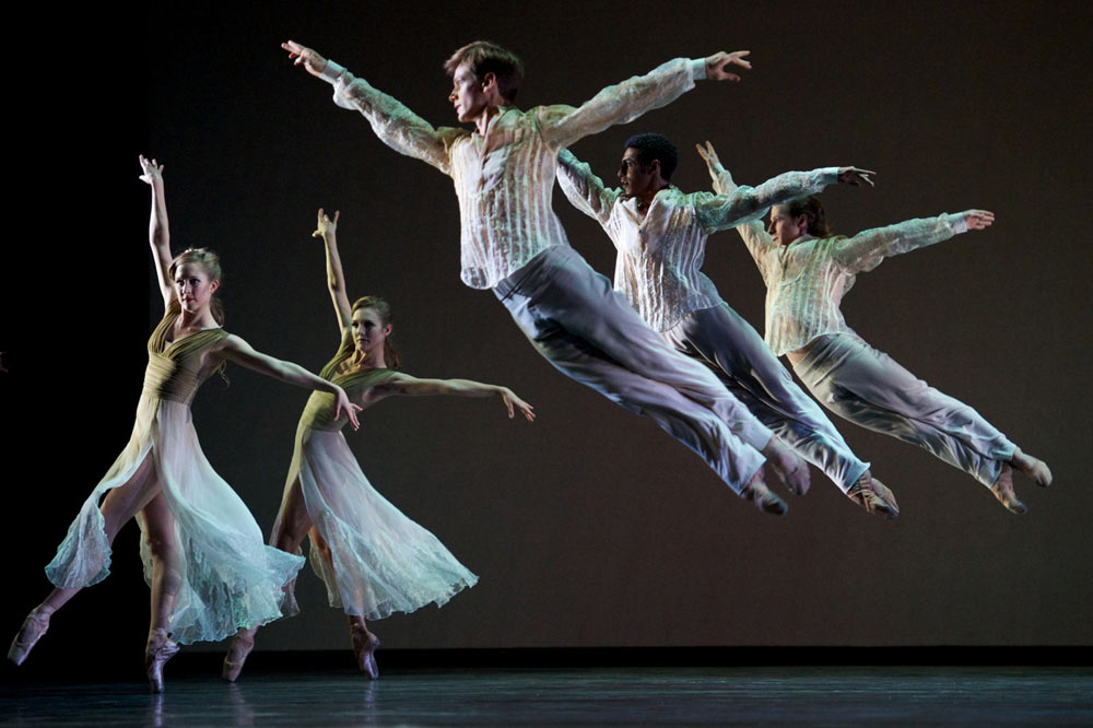 San Francisco Ballet in Wheeldon's Ghosts.© Erik Tomasson. (Click image for larger version)