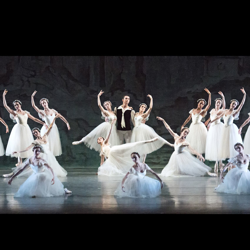 American Ballet Theatre in <I>Les Sylphides</I>.<br />© Gene Schiavone. (Click image for larger version)
