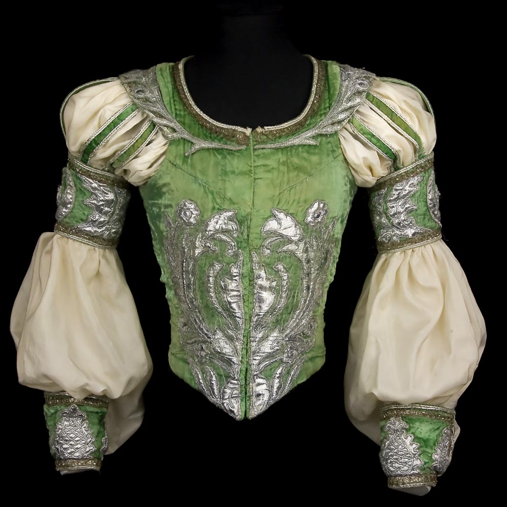 Doublet for the role of Romeo, Act II, <I>Romeo and Juliet</I>, 1977. Costume by Ezio Frigerio.<br />© CNCS / Photo Pascal Francois. (Click image for larger version)