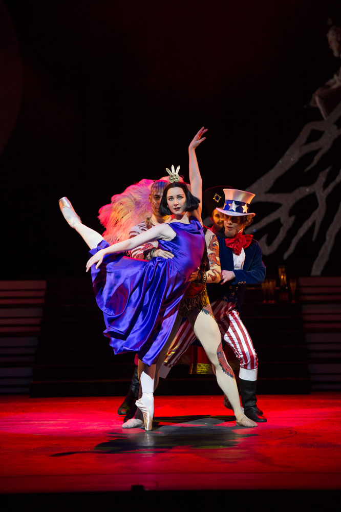 Elisha Willis (Empress Epine) with the Kings (Chi Cao, Tyrone Singleton, James Barton and Mathias Dingman) in The Prince of the Pagodas.© Bill Cooper. (Click image for larger version)