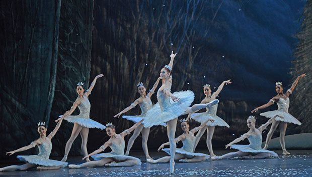 Snowflakes, led by Alison McWhinney, in Nutcracker.© Dave Morgan. (Click image for larger version)