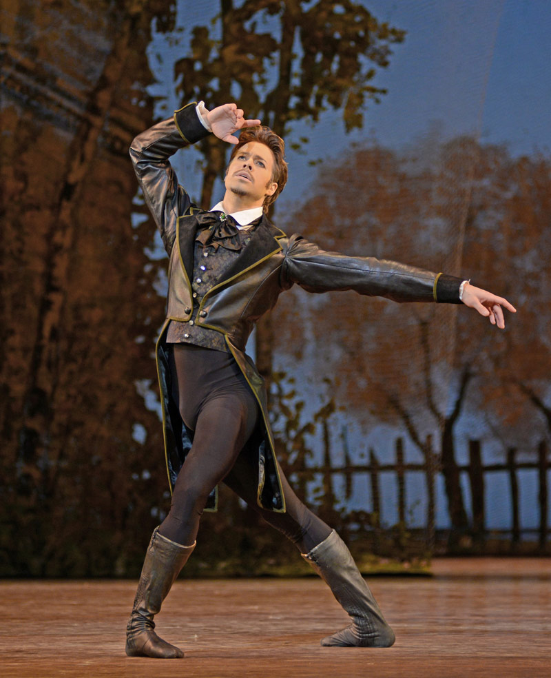 Matthew Golding in Onegin.© Dave Morgan, courtesy the Royal Opera House. (Click image for larger version)