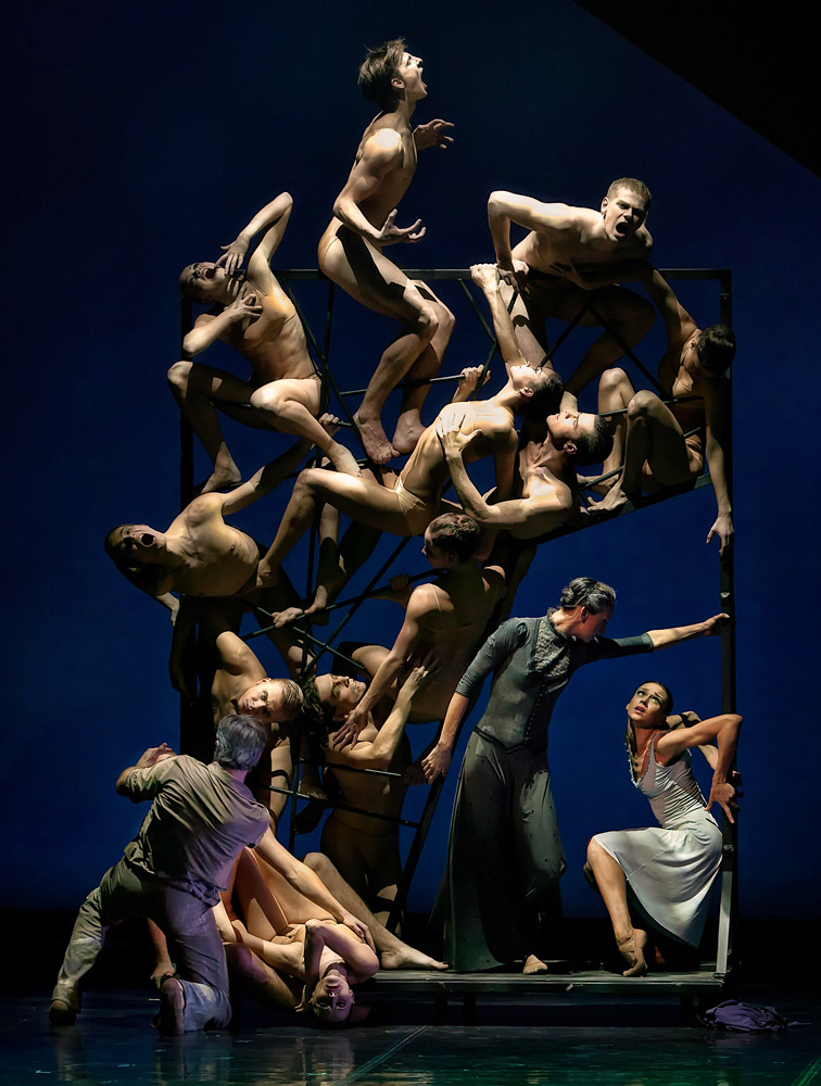 Eifman Ballet in Boris Eifman's Rodin.© Souheil Michael Khoury. (Click image for larger version)