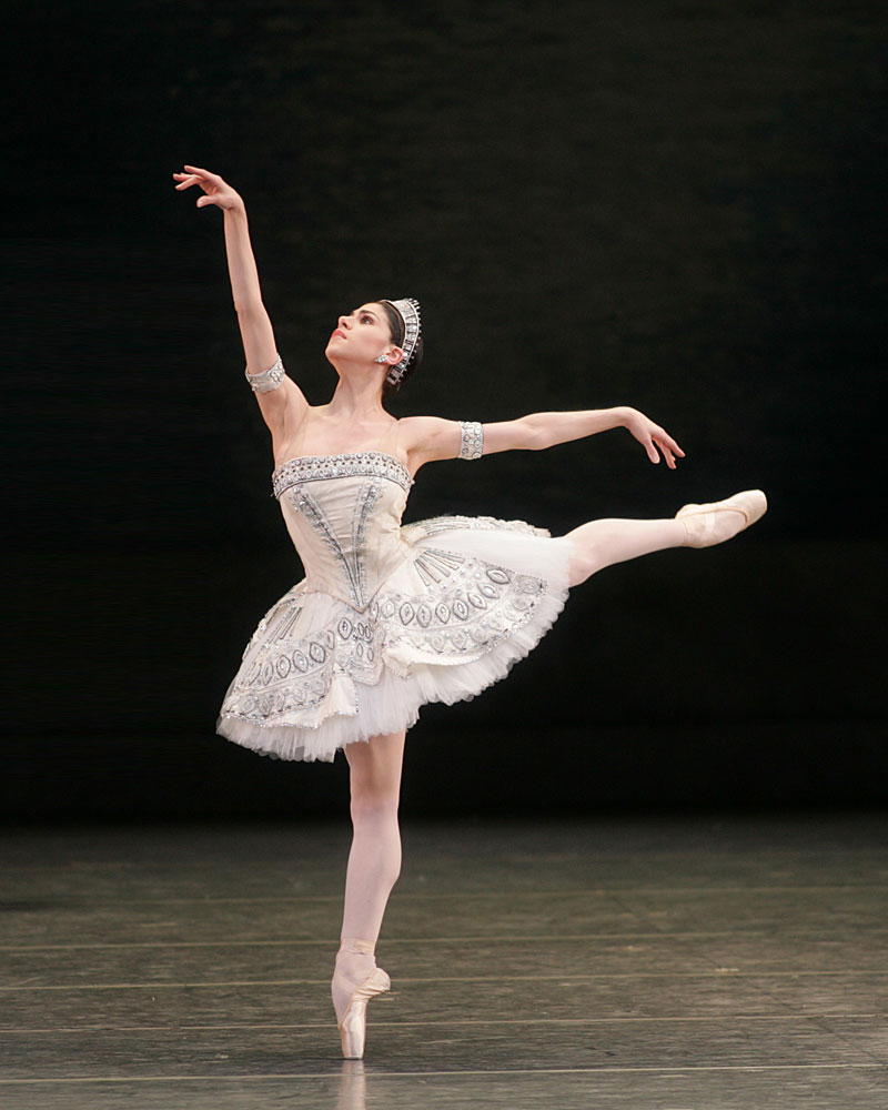 Paloma Herrera in Ballet Imperial.© Rosalie O'Connor. (Click image for larger version)