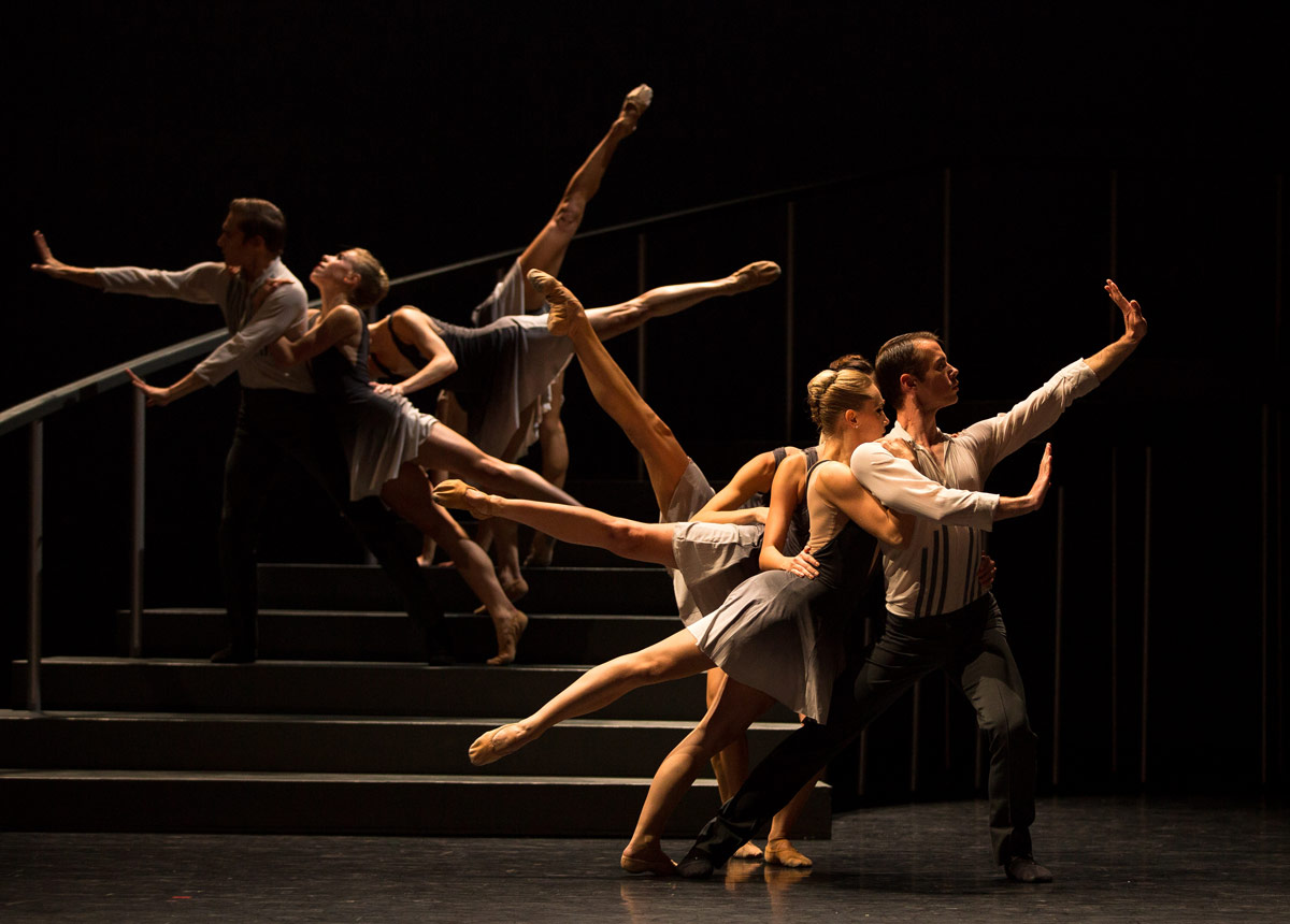 Scottish Ballet in Javier de Frutos’ Elsa Canasta.© Andy Ross. (Click image for larger version)