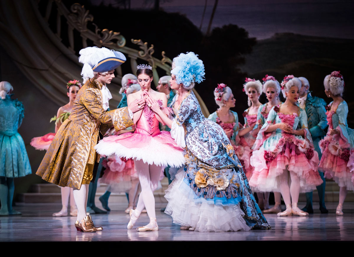 Matt Donnelly, Lana Jones and Lisa Bolte in David McAllister's <I>The Sleeping Beauty</I>.<br />© Kate Longley. (Click image for larger version)