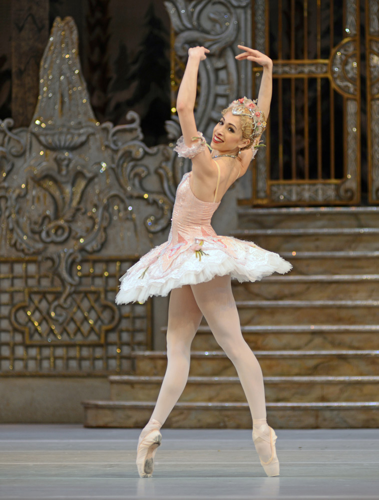 Yasmine Naghdi in The Nutcracker.© Dave Morgan, courtesy the Royal Opera House. (Click image for larger version)