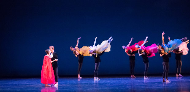 Miami City Ballet in Ratmansky's <I>Symphonic Dances</I>.<br />© Sasha Iziliaev. (Click image for larger version)
