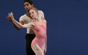 Sterling Hyltin and Amar Ramasar in Symphony in Three Movements.© Paul Kolnik. (Click image for larger version)
