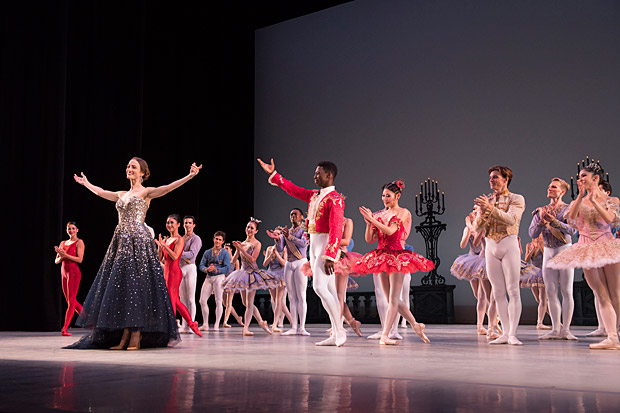 Julie Kent and Washington Ballet.<br />© Theo Kossenas Media 4 Artists. (Click image for larger version)
