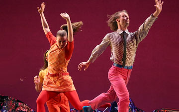 Mark Morris Dance Group in Pepperland.© Gareth Jones. (Click image for larger version)