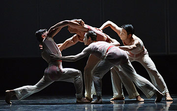 Brandon Lawrence, with Lachlan Monaghan, Haoliang Feng and Aitor Galende in Embrace.© Dave Morgan. (Click image for larger version)