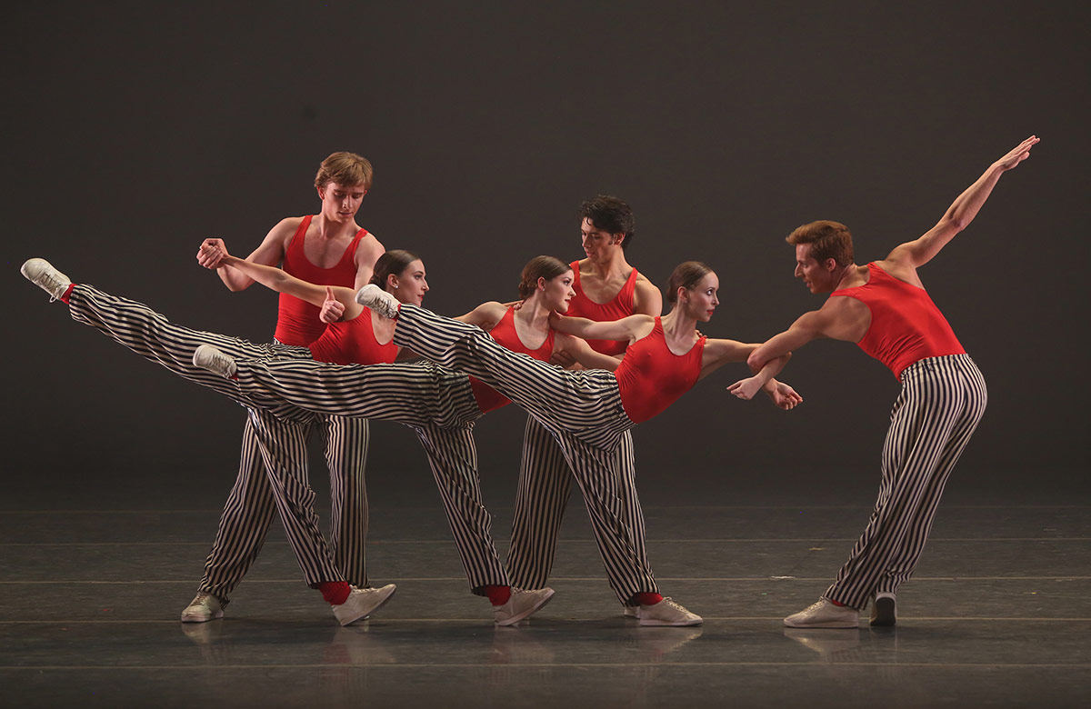 ABT in Twyla Tharp's In the Upper Room.© Marty Sohl. (Click image for larger version)