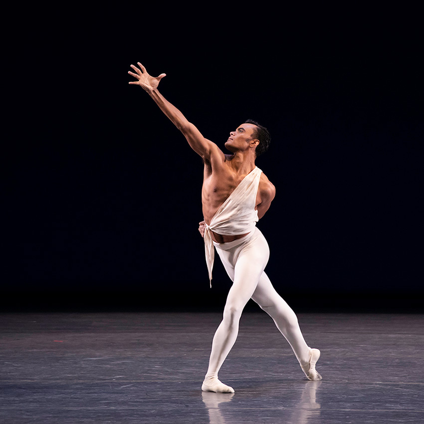 Taylor Stanley in George Balanchine's Apollo.© Erin Baiano. (Click image for larger version)