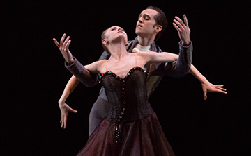 Sara Mearns and Jared Angle in Jerome Robbins' In the Night.© Erin Baiano. (Click image for larger version)