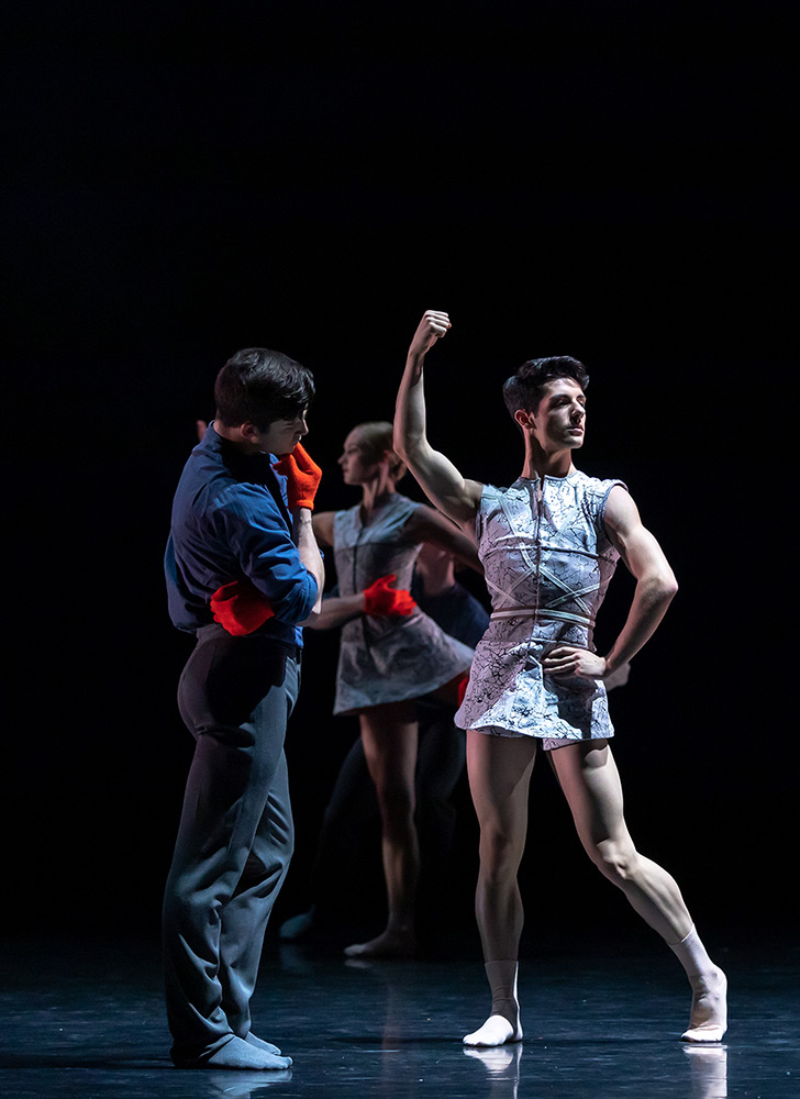 Javier Andreu and Aaron Venegas in Laplane's Dextera.© Andy Ross. (Click image for larger version)