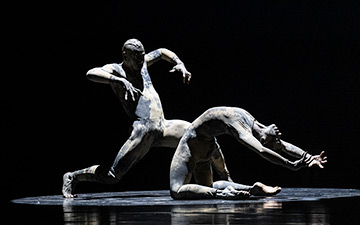 Deborah Colker Dance Company in Dog Without Feathers.© Foteini Christofilopoulou. (Click image for larger version)