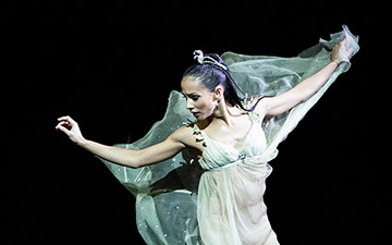 Francesca Hayward in Ondine.© Foteini Christofilopoulou, courtesy the Royal Opera House. (Click image for larger version)