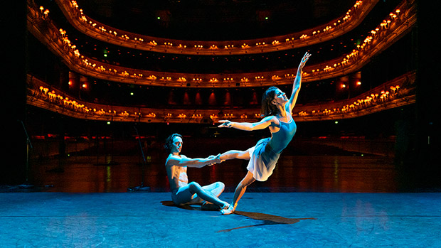 Matthew Ball and Mayara Magri in <I>Within the Golden Hour</I>.<br />© Ruairi Watson, courtesy the Royal Opera House. (Click image for larger version)