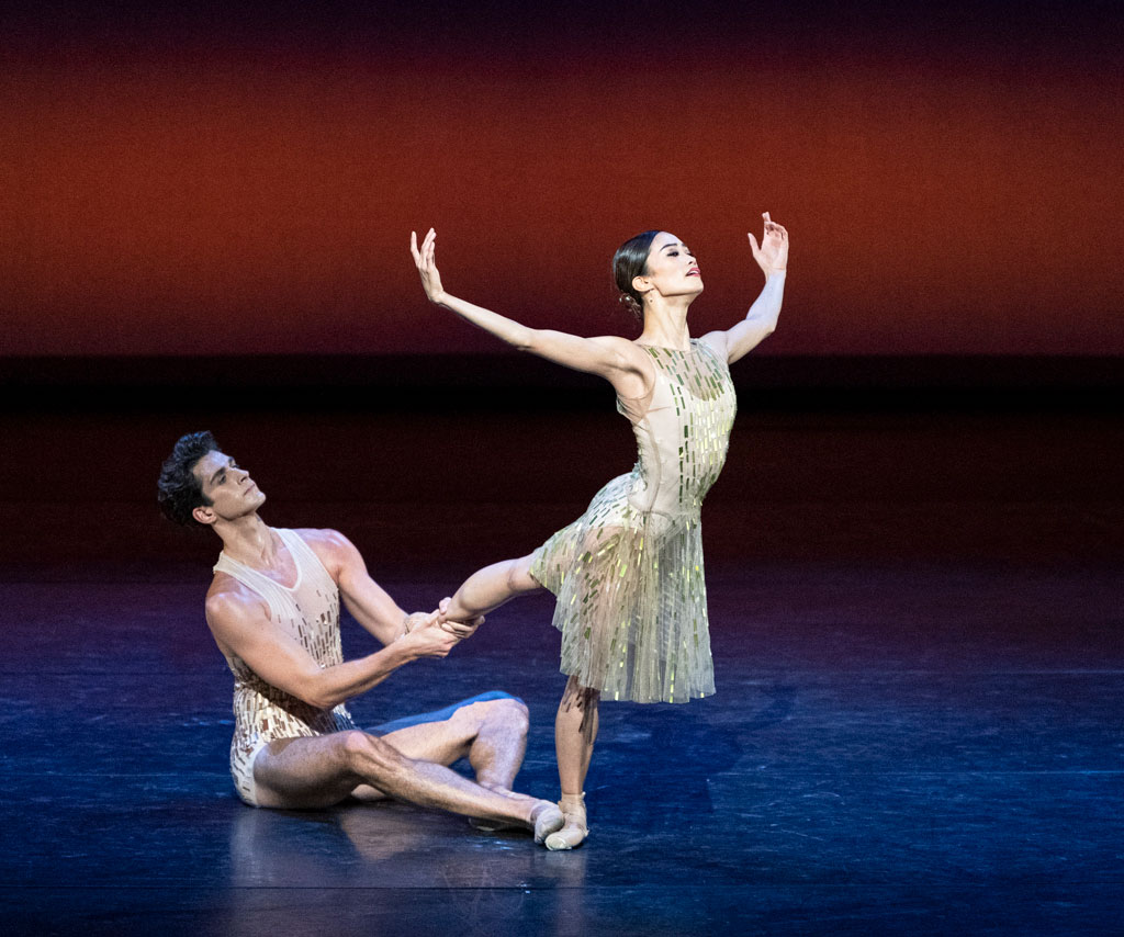 Fumi Kaneko and Reece Clarke in Within the Golden Hour.© Foteini Christofilopoulou, courtesy the Royal Opera House. (Click image for larger version)