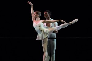 Emma Hawes and Junor Souza in Three Preludes.© Laurent Liotardo. (Click image for larger version)
