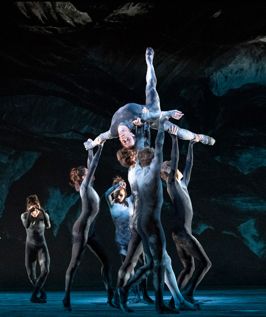 Calvin Richardon & dancers of the Royal Ballet in The Dante Project.© Foteini Christofilopoulou, courtesy the Royal Opera House. (Click image for larger version)