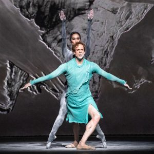 Edward Watson and Fumi Kaneko in The Dante Project.© Foteini Christofilopoulou, courtesy the Royal Opera House. (Click image for larger version)