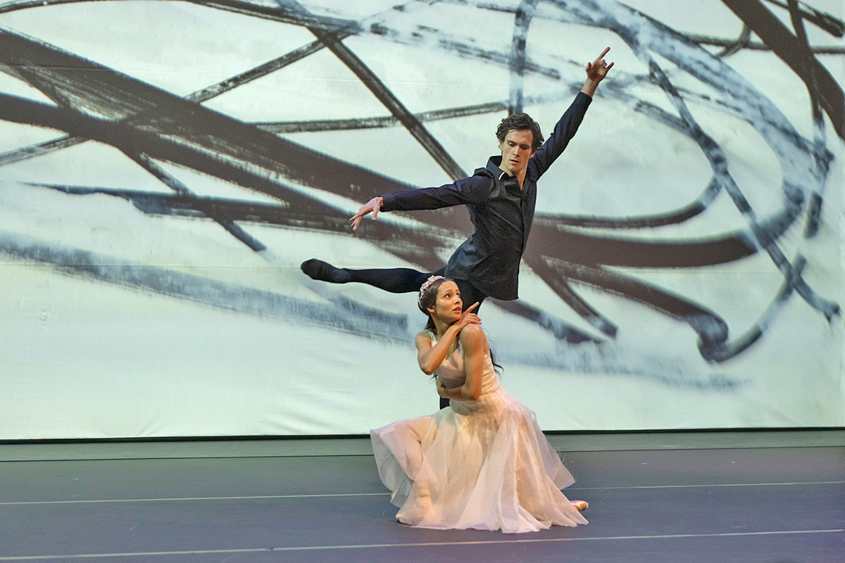 Francesca Hayward and William Bracewell in Ashton’s (1977) <I>Hamlet and Ophelia</I>, with new designs by Sarah Armstrong-Jones.<br />© Andrej Uspenski. (Click image for larger version)