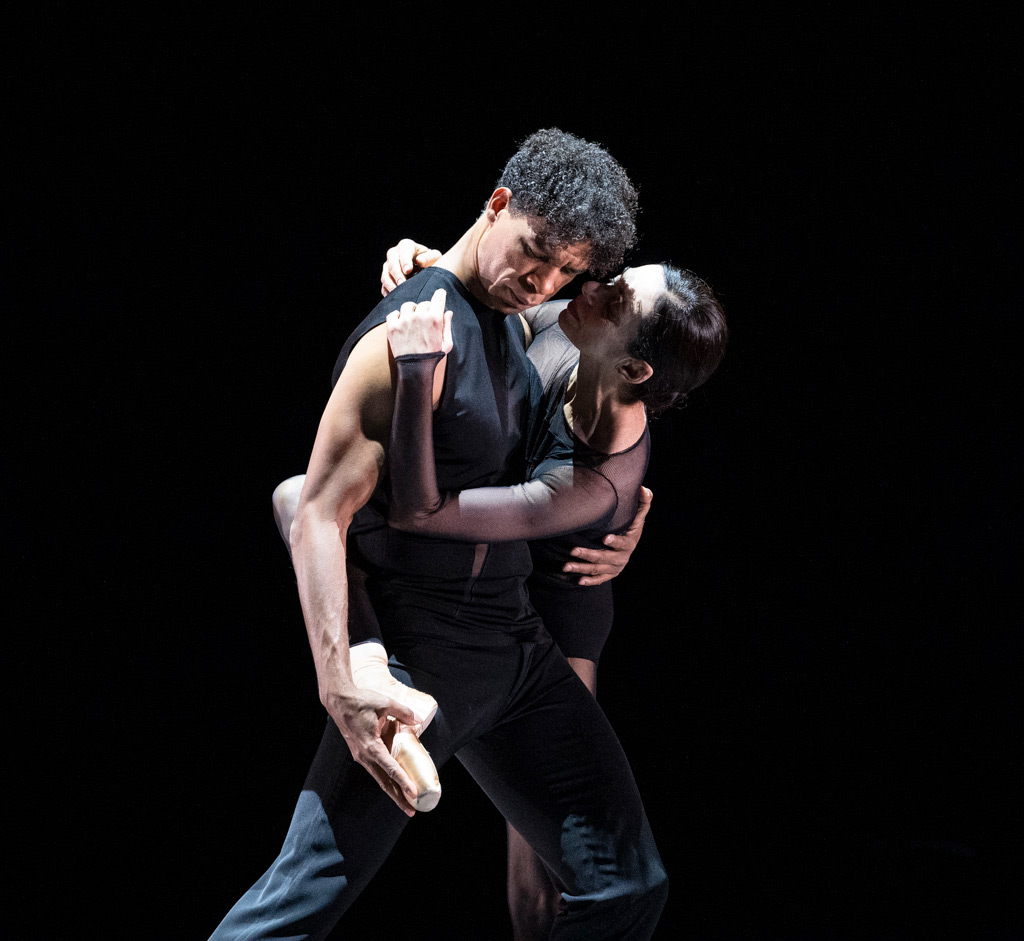 Carlos Acosta and Alessandra Ferri in the mew Chacona pdd.© Foteini Christofilopoulou. (Click image for larger version)