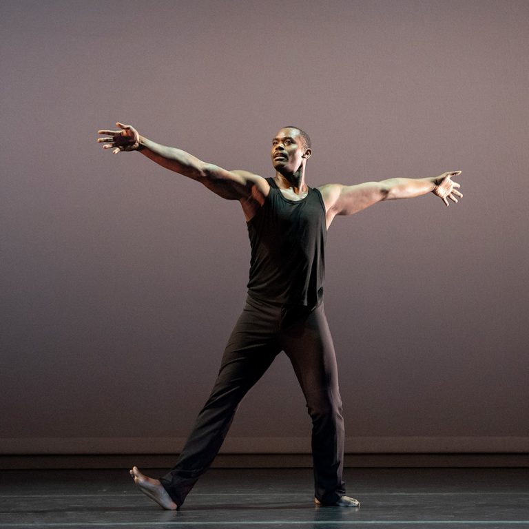 Alvin Ailey American Dance Theater – Jamar Roberts farewell – New York ...